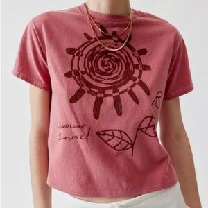 Urban Outfitters Red Painted Sun Crewneck Shirt babydoll fit 90s style